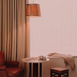 Suite met een Slaapkamer en een King Size Bed